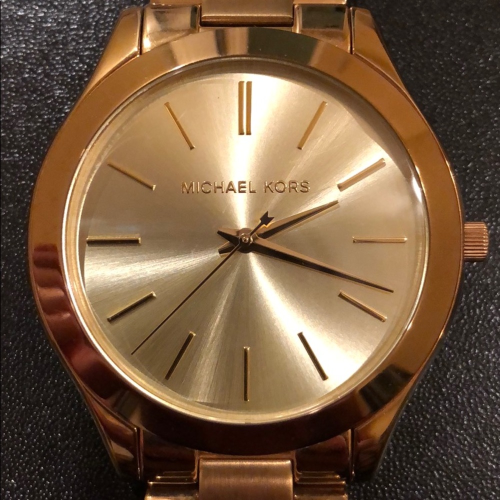 Michael Kors Watch - Picture 6 of 13